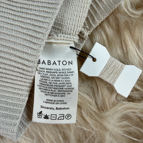 NWT Babaton Sculpt Knit Squareneck Matte Pearl Top - Picture 6 of 7